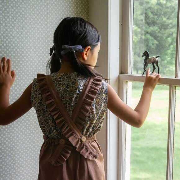 NWT Soor Ploom Jojo Playsuit in Henna 3YR Brown Ruffle Overalls Jumper Romper - Picture 3 of 14